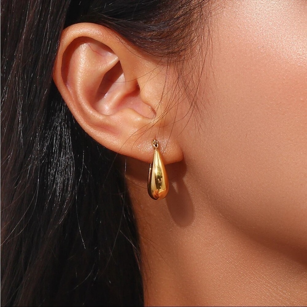 COPY - New 18k Gold Plated U Shape Hoop Earrings For Women Small Gold Hoops
